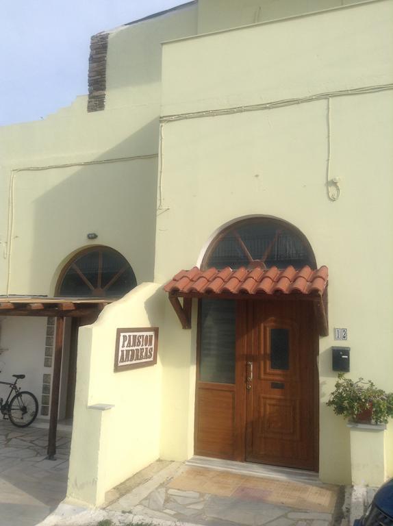 Pansion Andreas Tinos Exterior foto