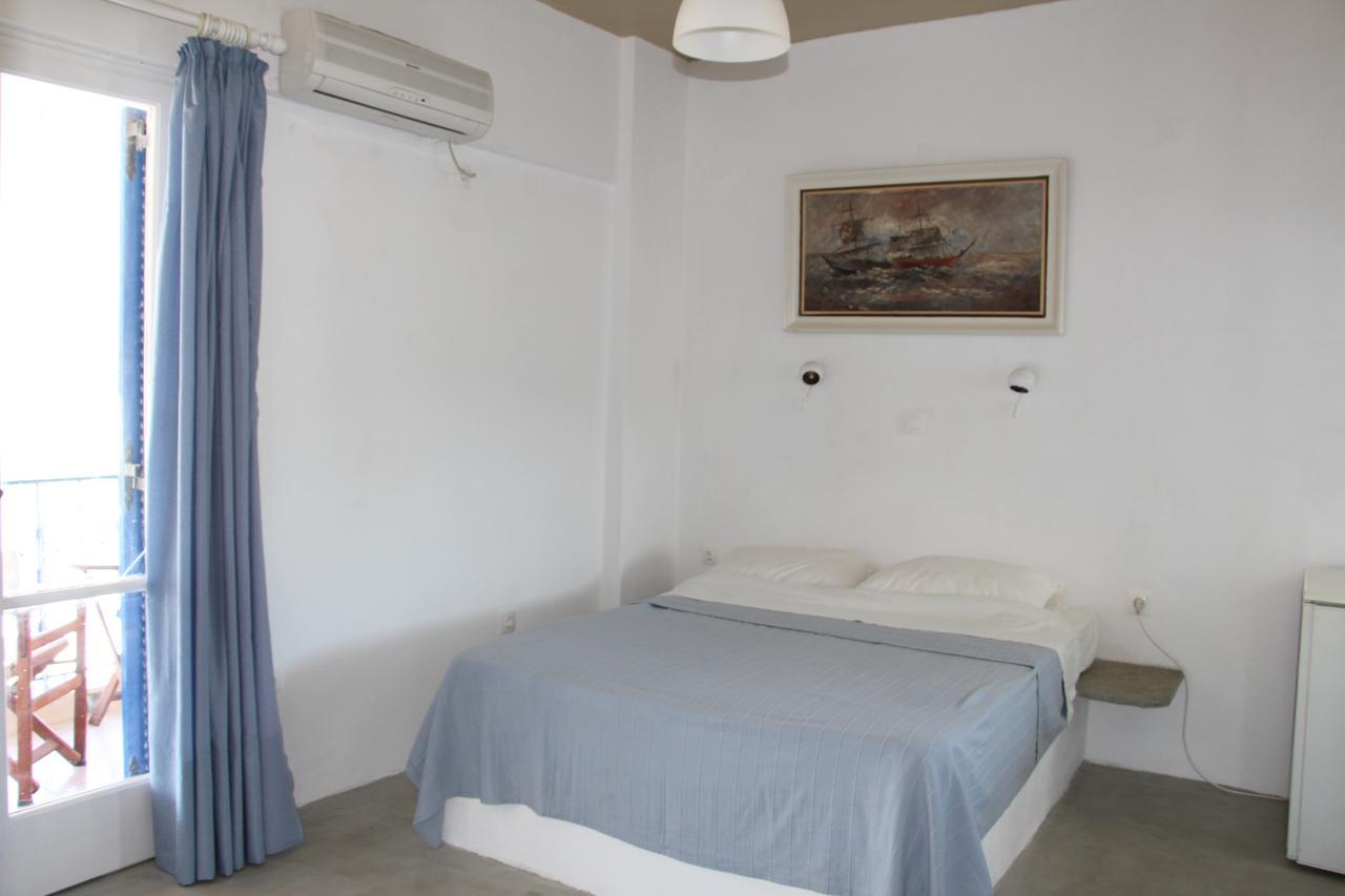 Pansion Andreas Tinos Exterior foto